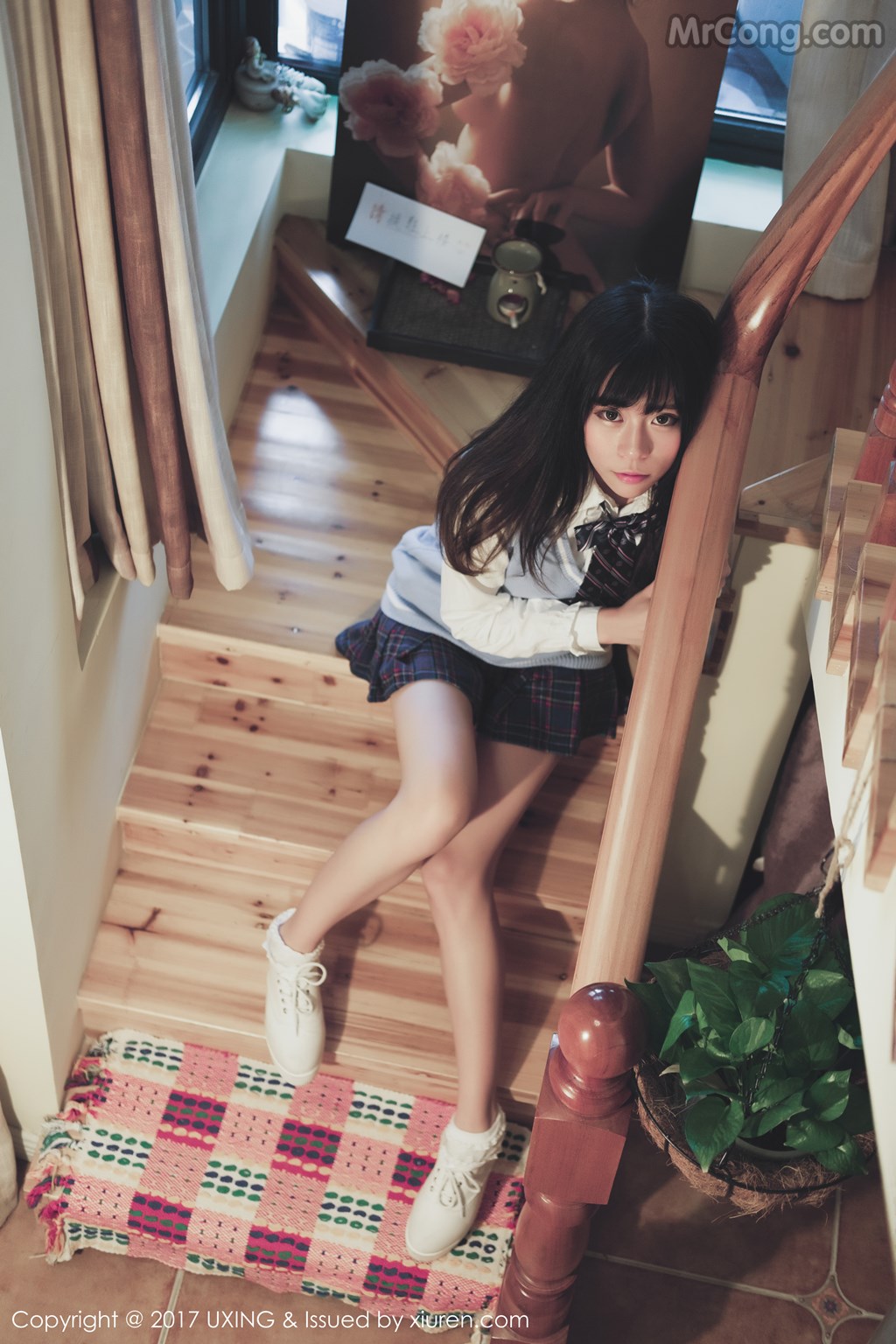 UXING Vol.048: Yo酱 (33 images)