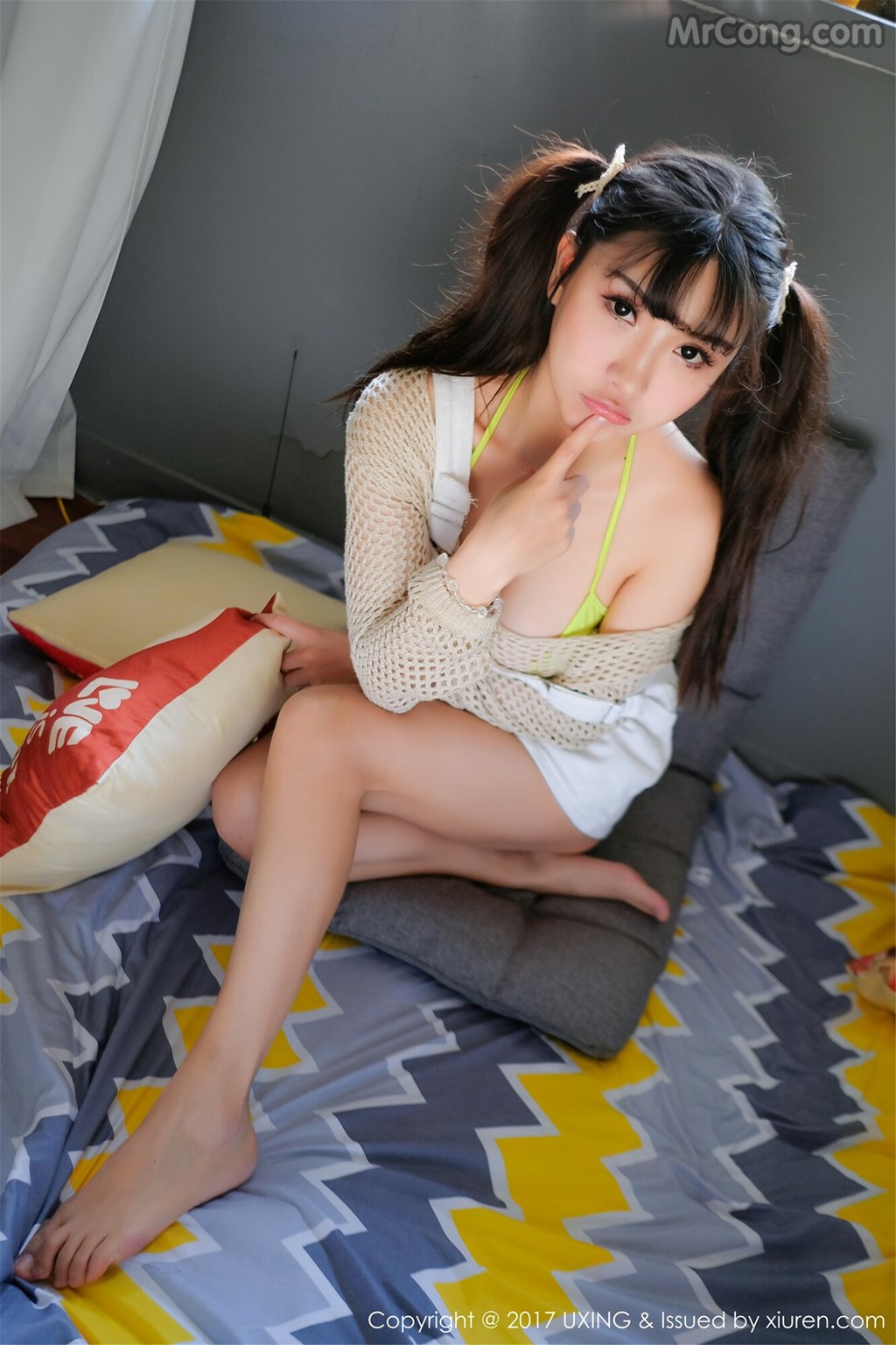 UXING Vol.050: Sunny (晓茜) (48 images)