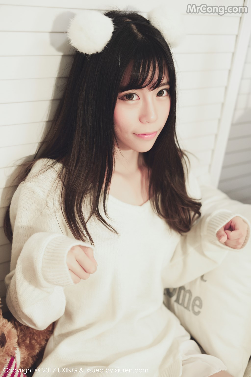 UXING Vol.048: Yo酱 (33 images)