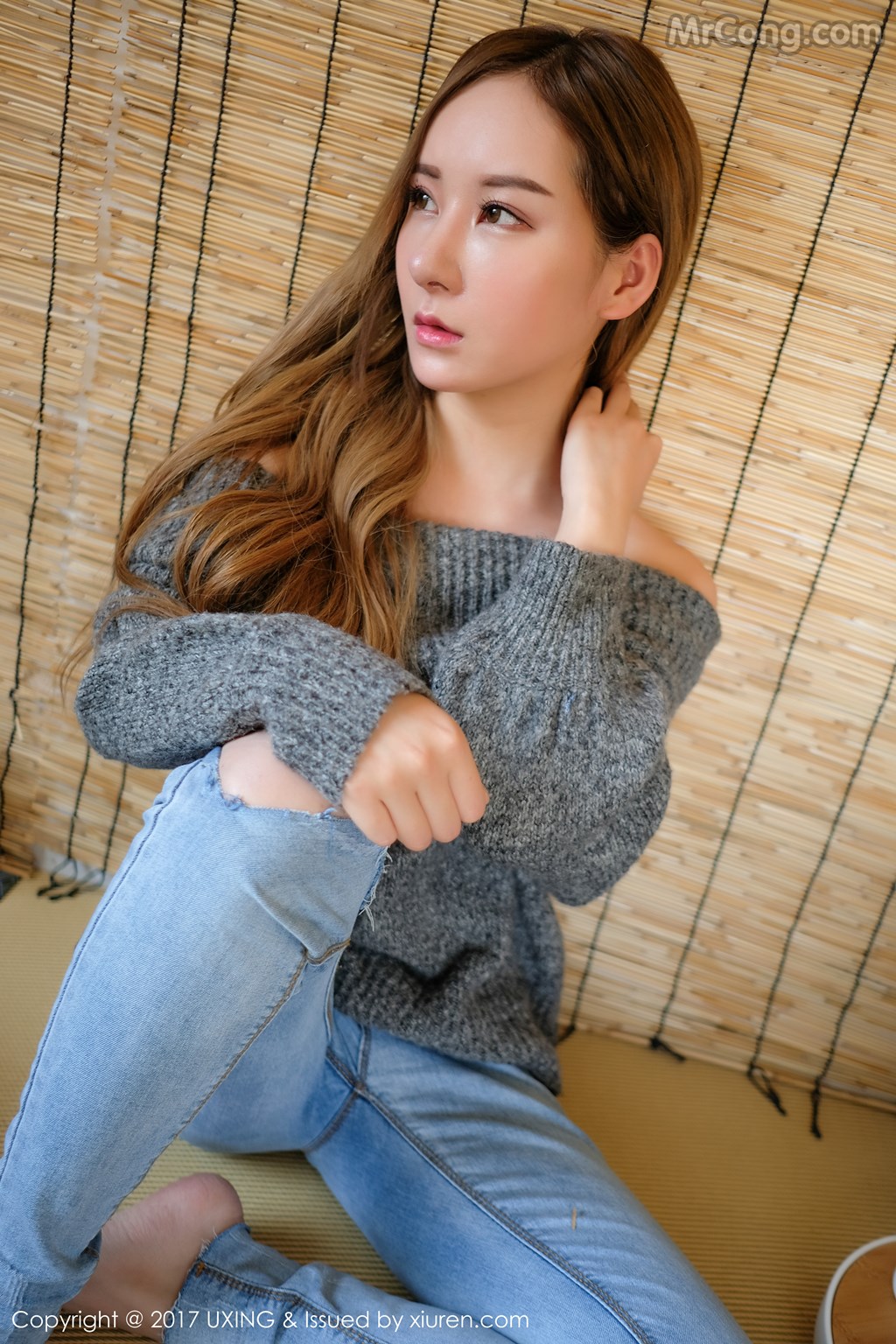 UXING Vol.047: 高SIR (48 images)