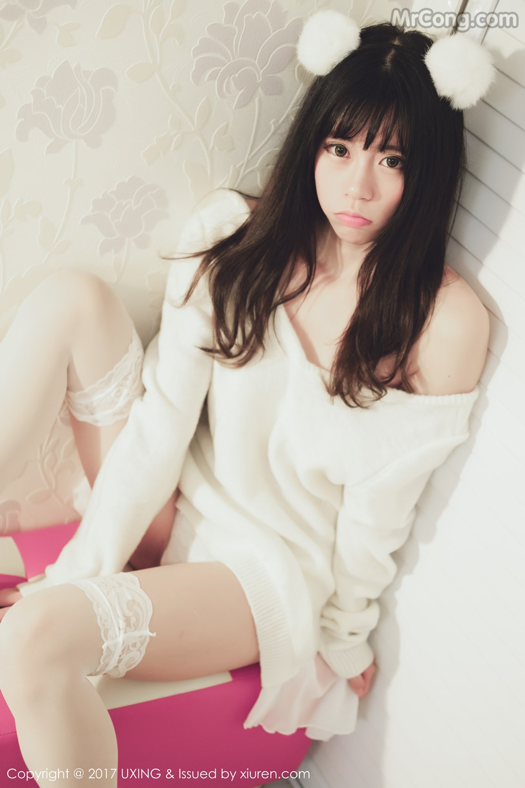 UXING Vol.048: Yo酱 (33 images)