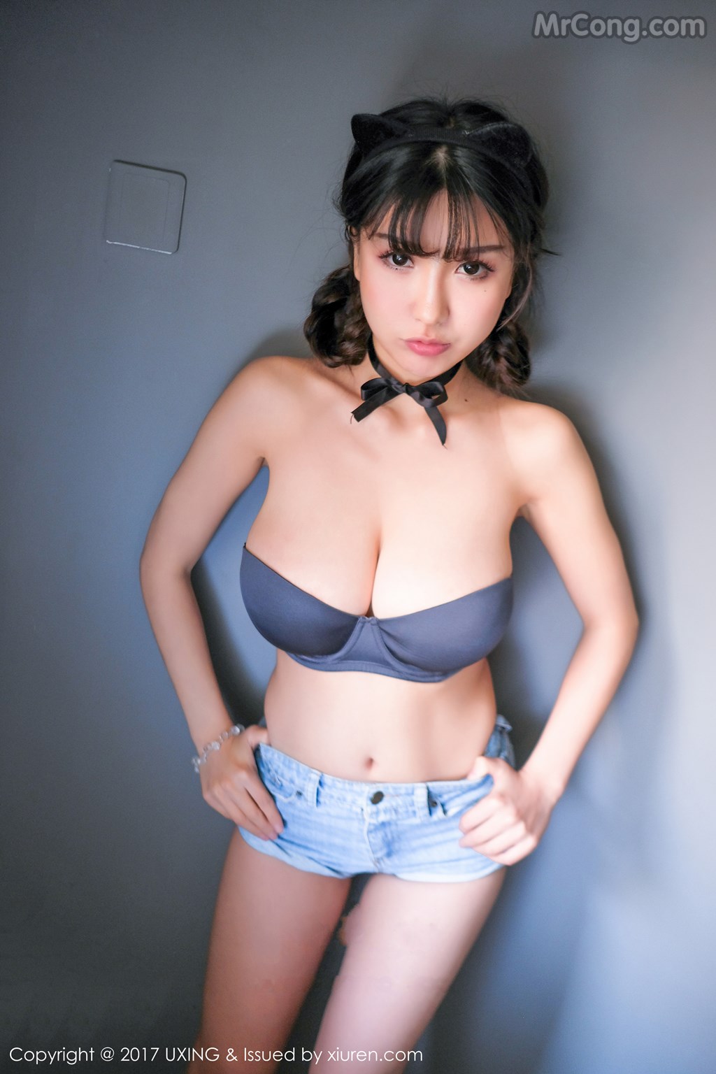 UXING Vol.053: Sunny (晓茜) (39 images)