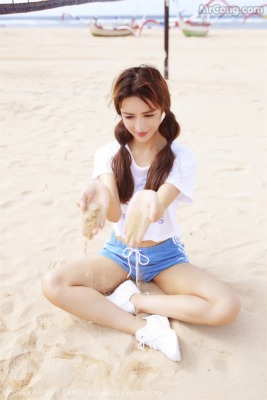 CANDY Vol.024: Yi Li Na (伊莉娜) (62 images)