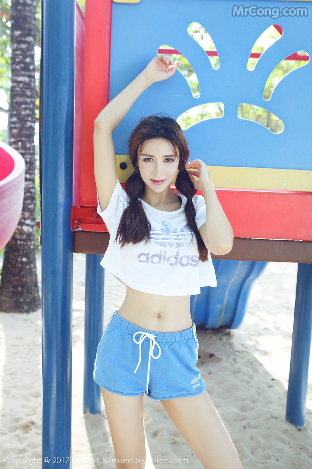 CANDY Vol.024: Yi Li Na (伊莉娜) (62 images)