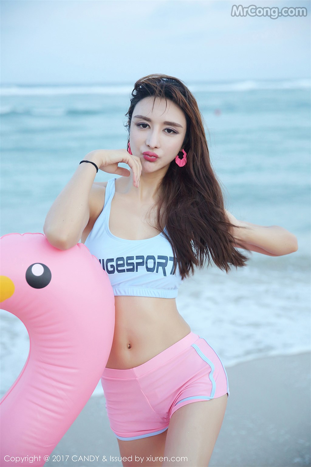 CANDY Vol.024: Yi Li Na (伊莉娜) (62 images)