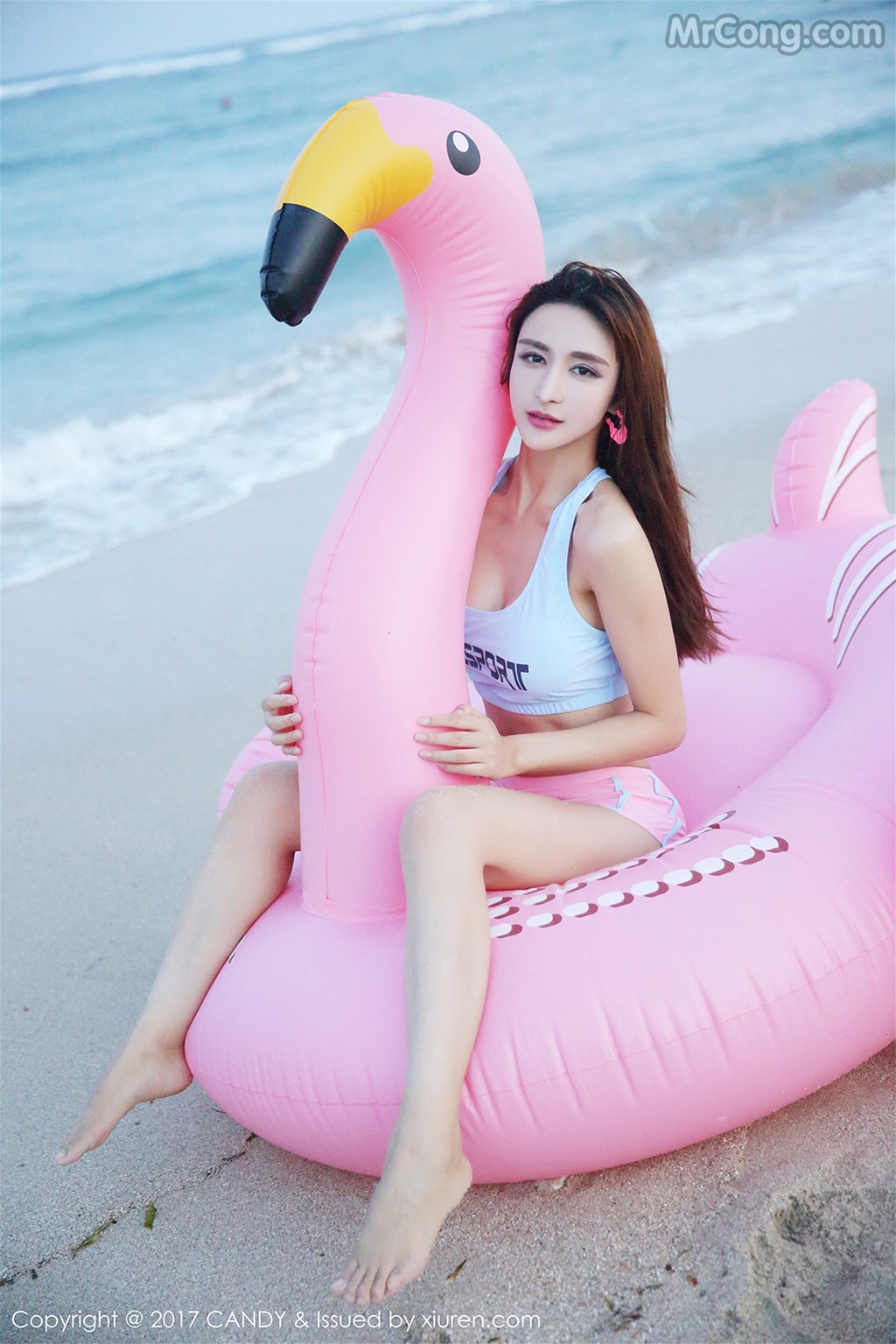 CANDY Vol.024: Yi Li Na (伊莉娜) (62 images)