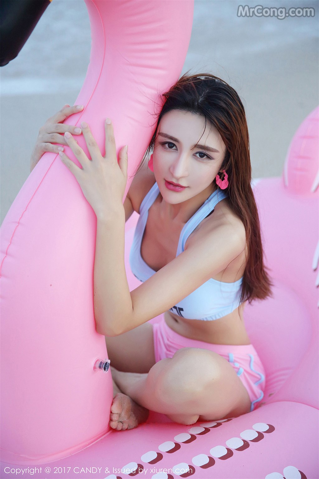 CANDY Vol.024: Yi Li Na (伊莉娜) (62 images)