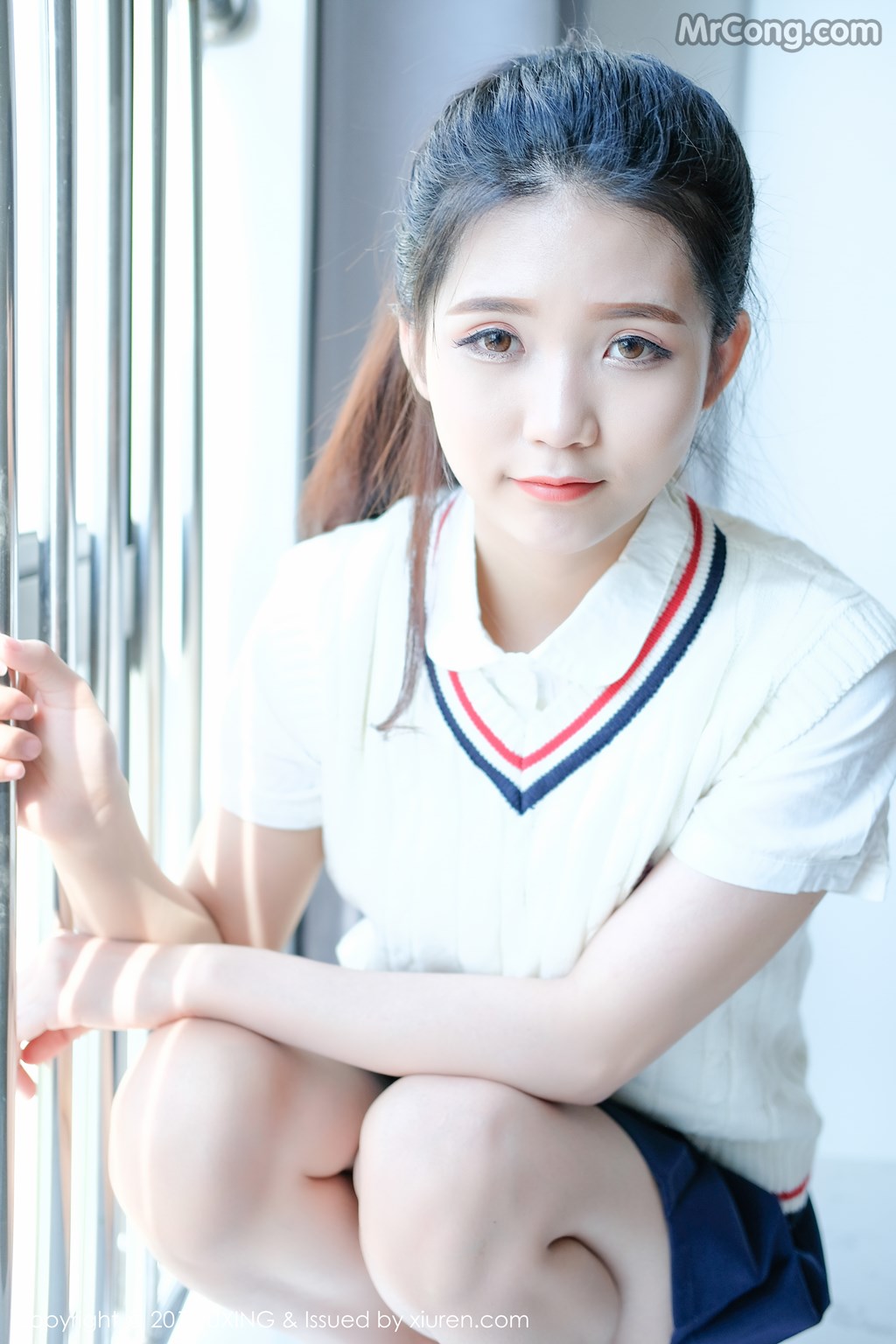 UXING Vol.056: 可爱的小叶子 (39 images)