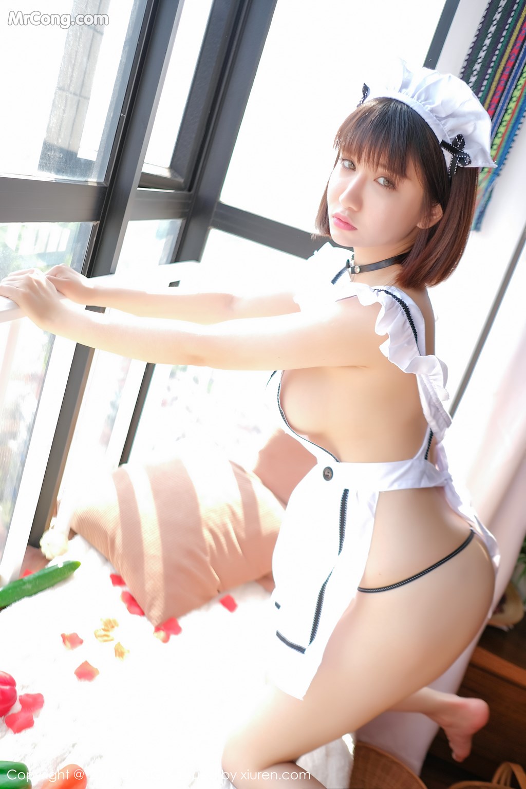UXING Vol.058: Aojiao Meng Meng (K8傲娇萌萌Vivian) (35 images)