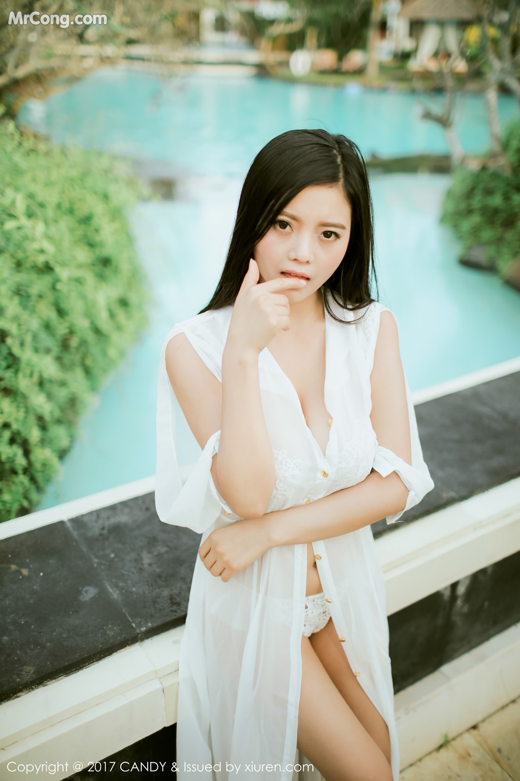 CANDY Vol.040: Mieko (林美惠子) (44 images)