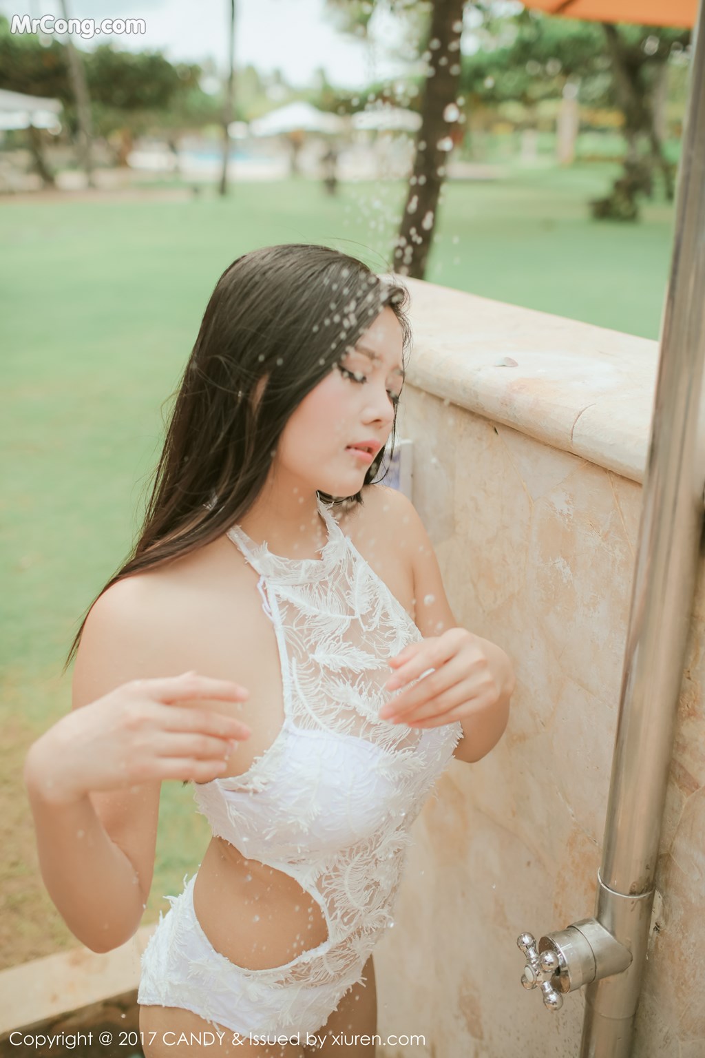 CANDY Vol.040: Mieko (林美惠子) (44 images)
