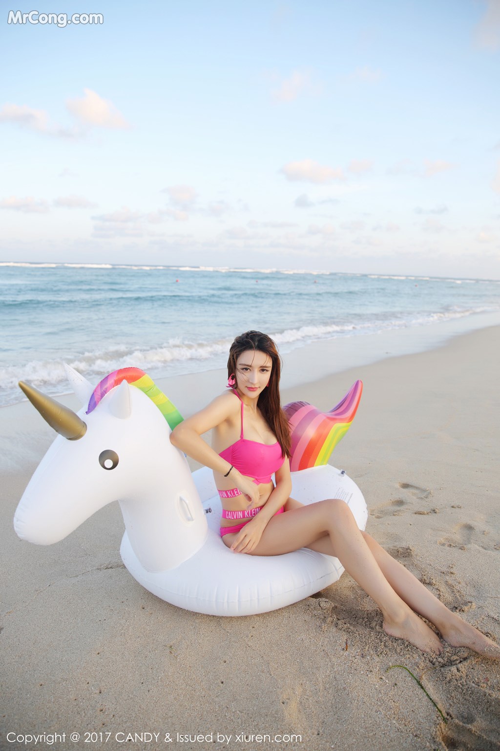 CANDY Vol.041: Yi Li Na (伊莉娜) (44 images)