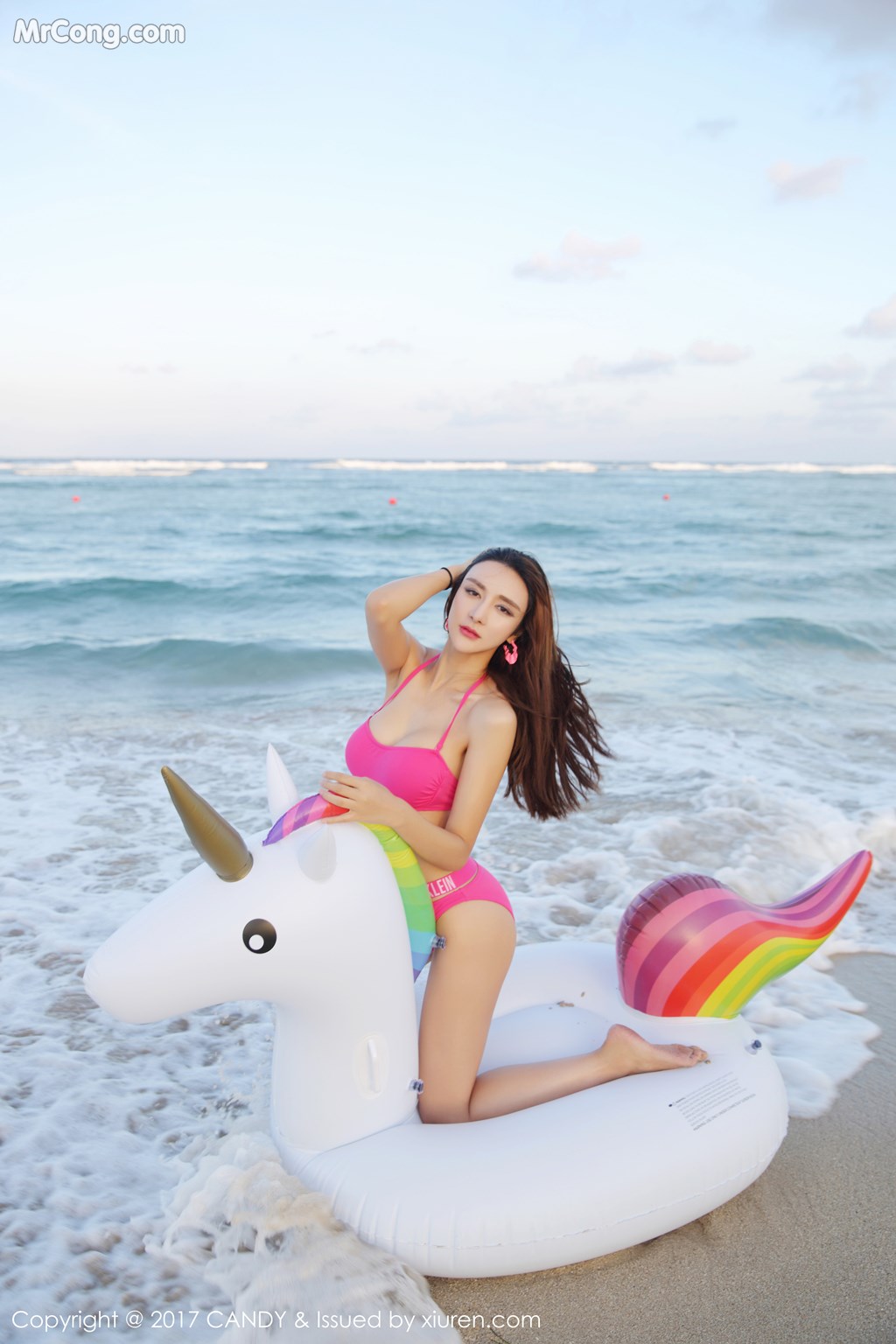 CANDY Vol.041: Yi Li Na (伊莉娜) (44 images)