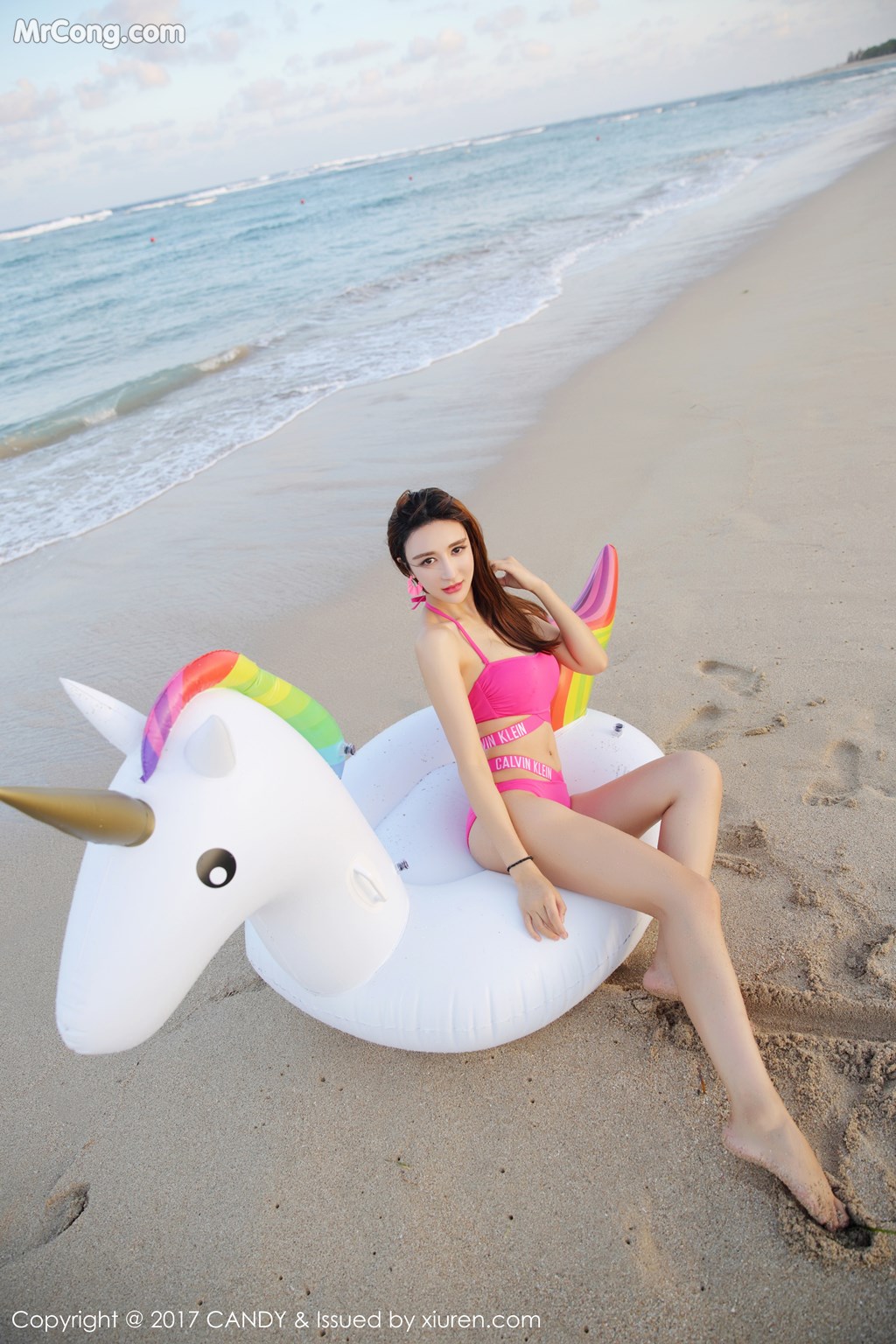 CANDY Vol.041: Yi Li Na (伊莉娜) (44 images)