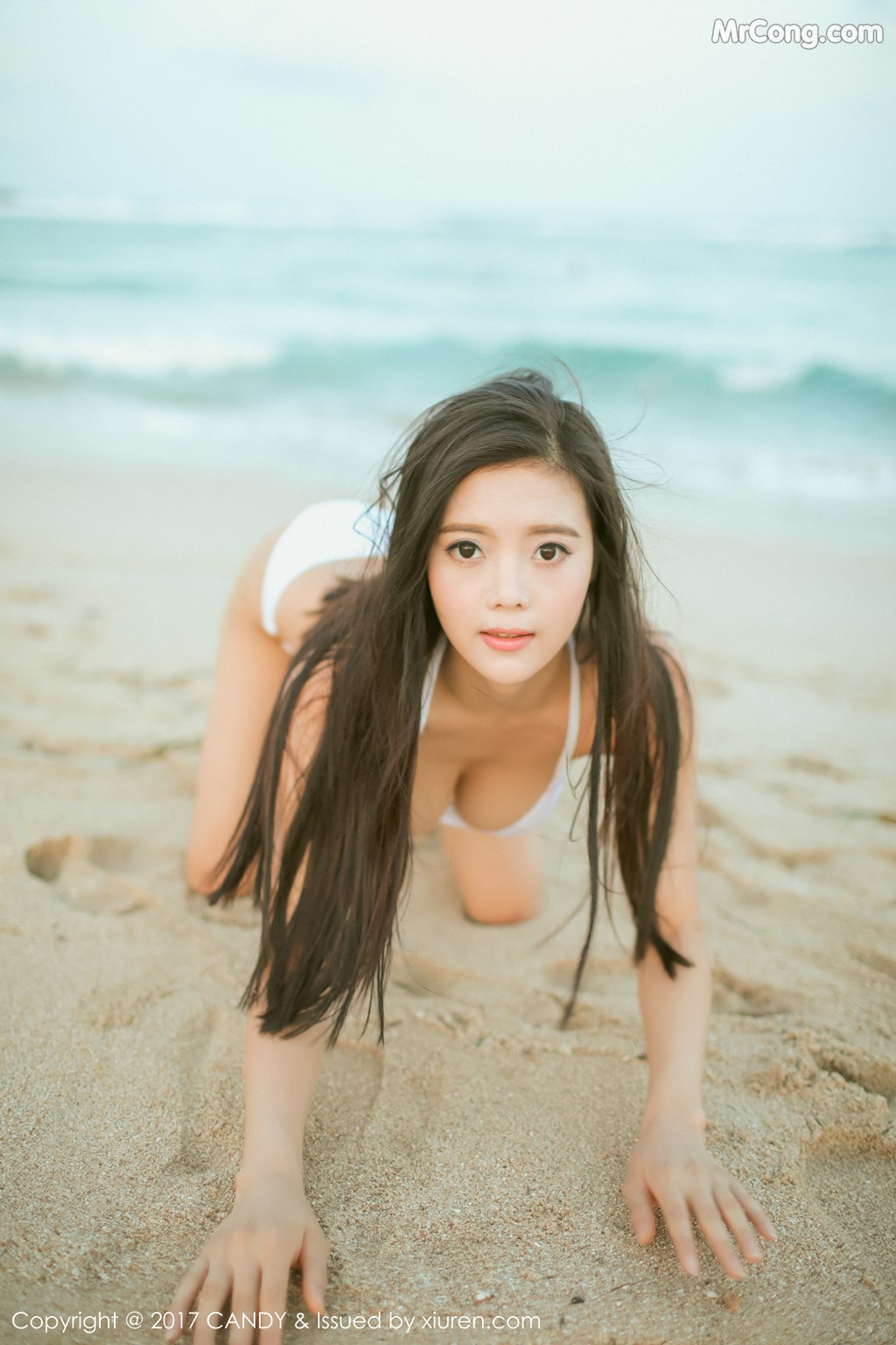 CANDY Vol.042: Mieko (林美惠子) (41 images)
