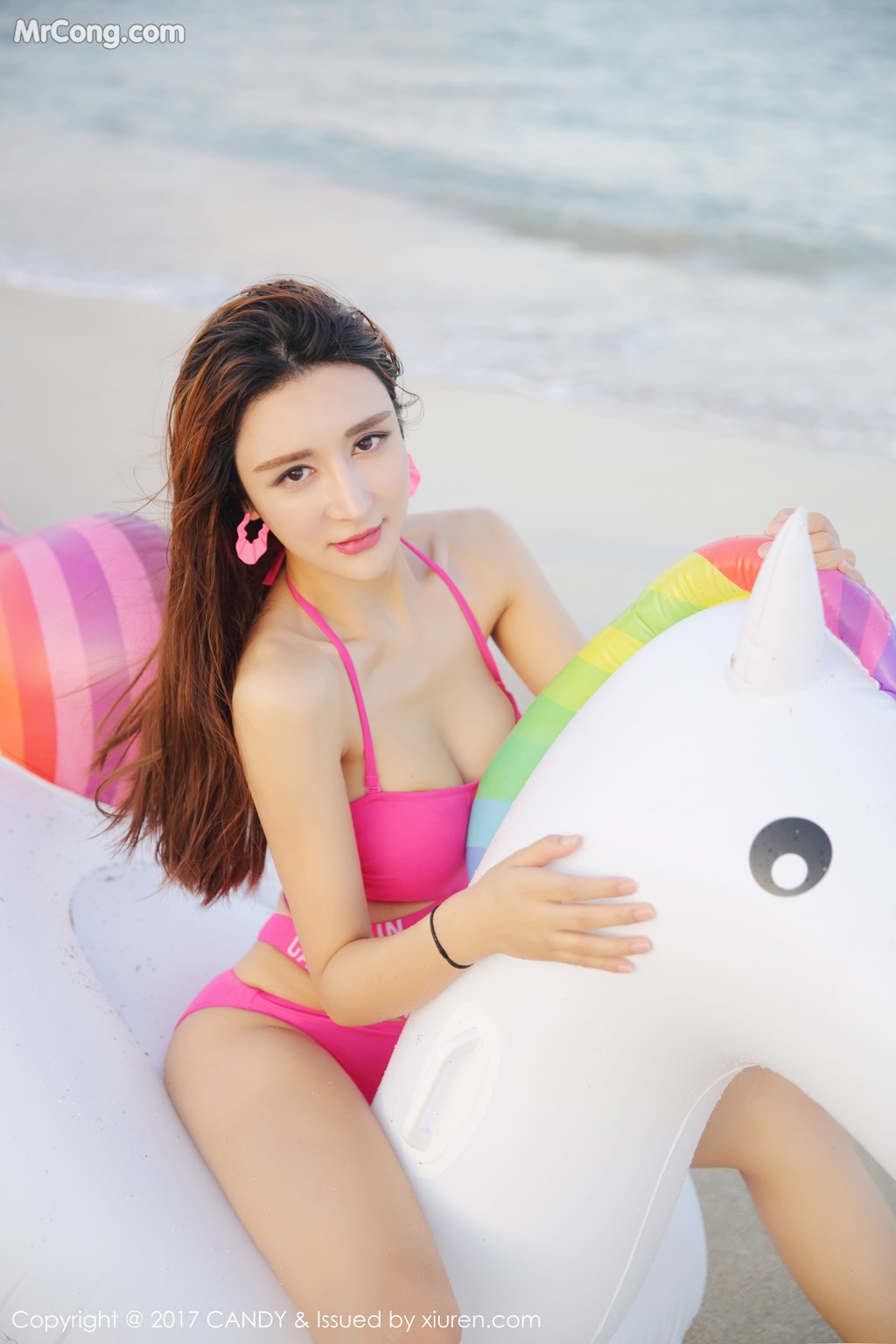 CANDY Vol.041: Yi Li Na (伊莉娜) (44 images)