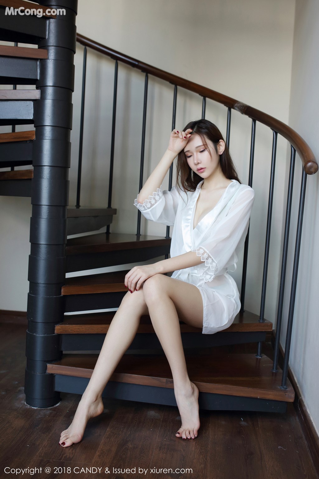 CANDY Vol.049: Irene (萌琪琪) (52 images)