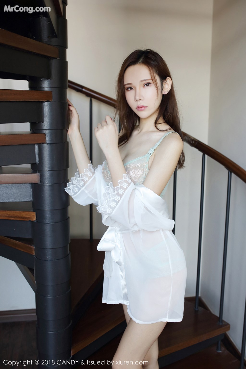CANDY Vol.049: Irene (萌琪琪) (52 images)