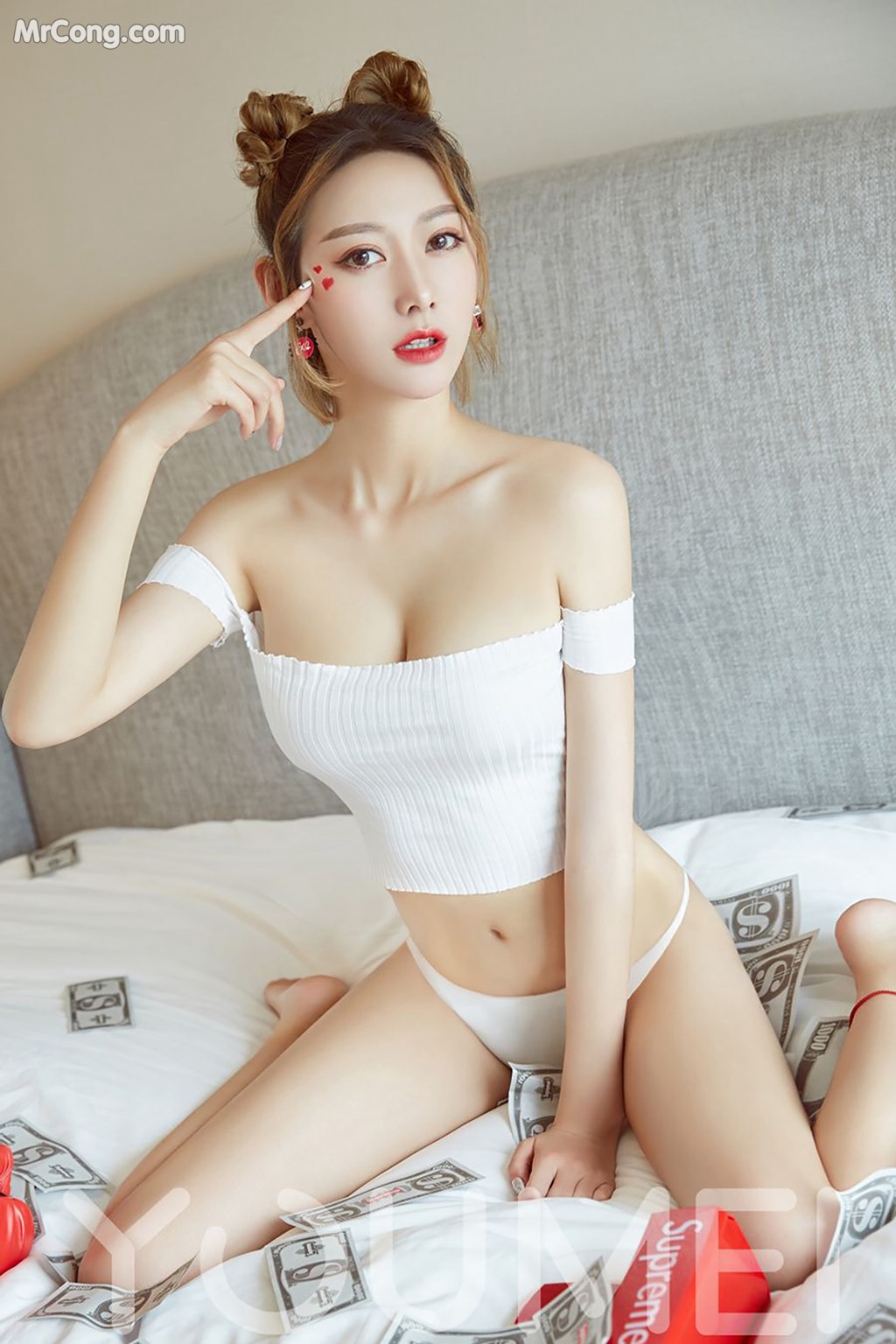 YouMei Vol.007: Yi Xuan (艺轩) (25 images)