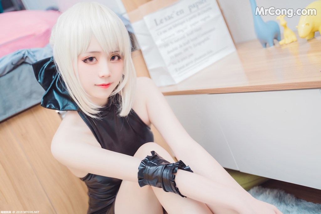 [MTCos] 喵糖映画 Vol.026: 阿尔托利亚 (40 images)