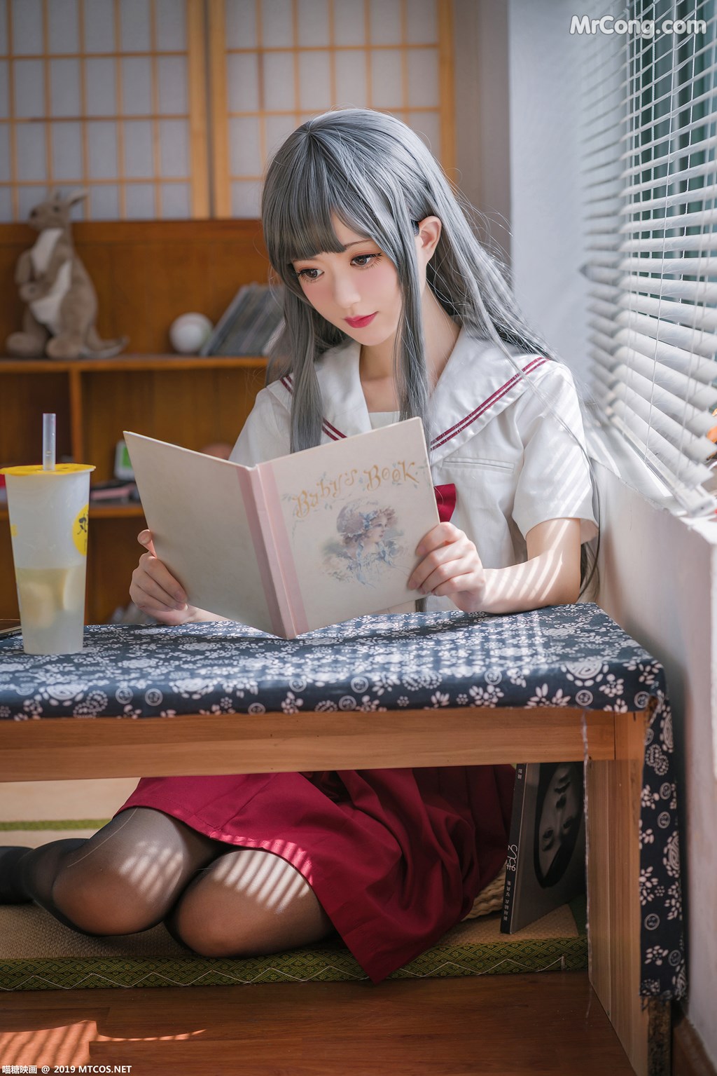 [MTCos] 喵糖映画 Vol.017: 白发魔女 (40 images)