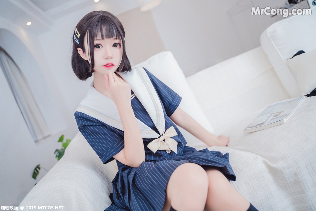 [MTCos] 喵糖映画 Vol.013: JK制服 (40 images)