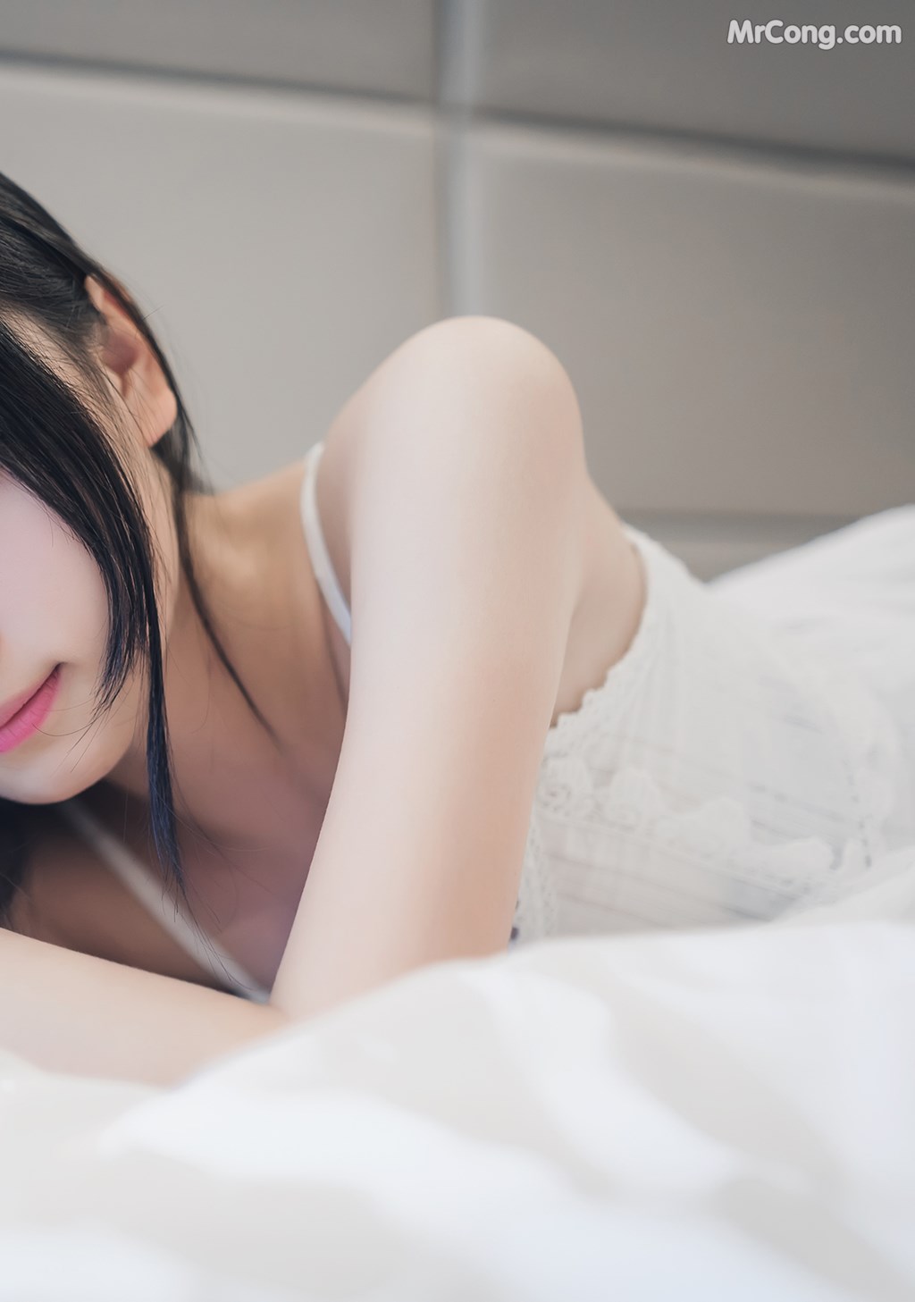 [MTCos] 喵糖映画 Vol.006: 无邪的笑容 (37 images)
