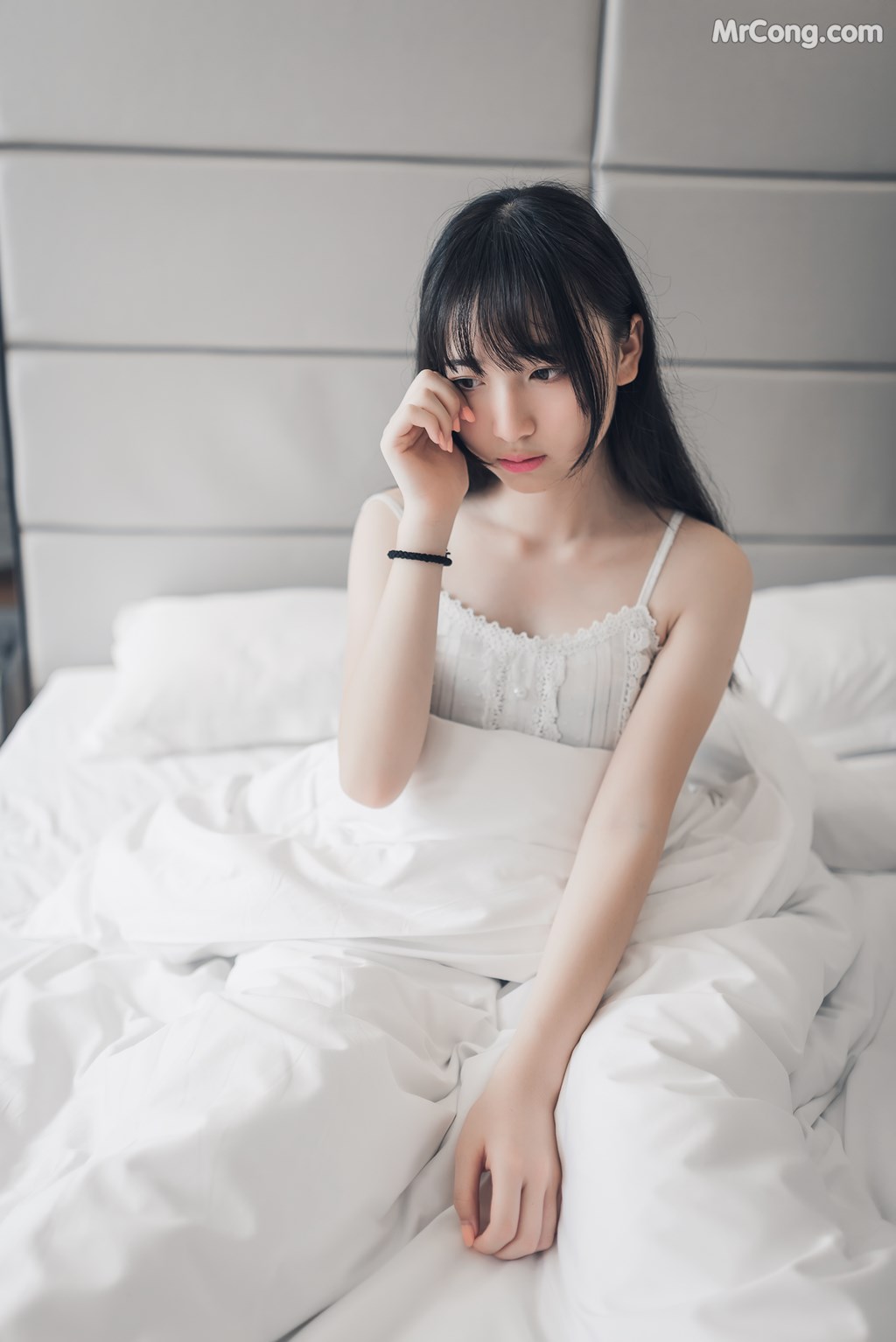 [MTCos] 喵糖映画 Vol.006: 无邪的笑容 (37 images)