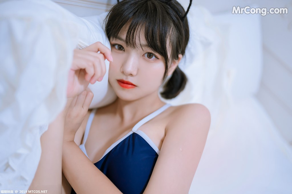 [MTCos] 喵糖映画 Vol.040: 猫君君_MaoJun 猫耳朵 (39 images)