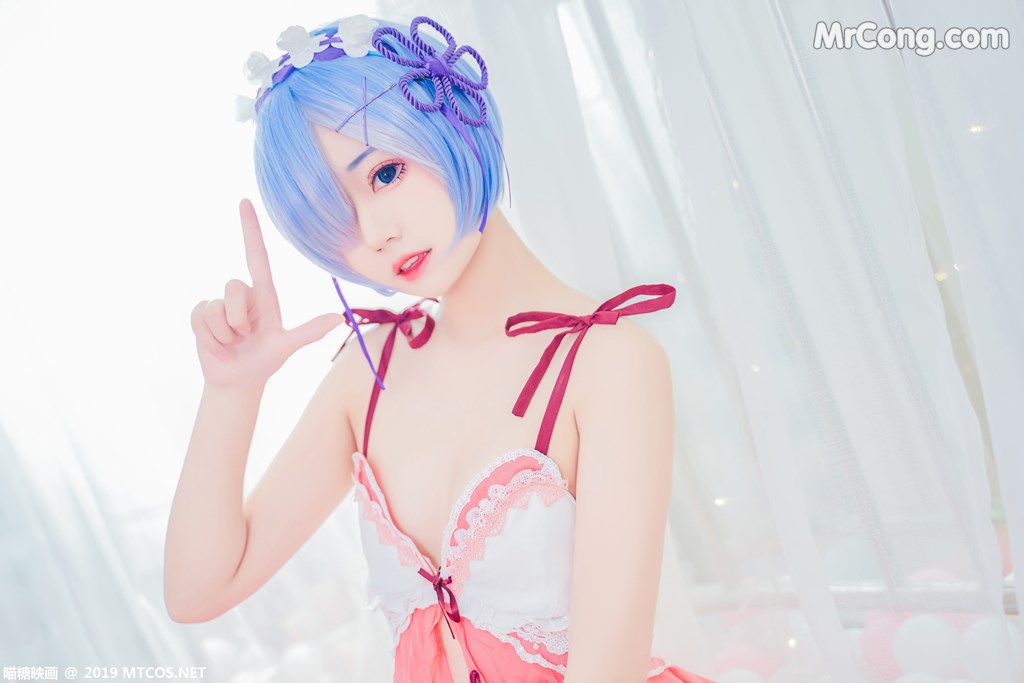 [MTCos] 喵糖映画 Vol.018: COS萌妹 (40 images)