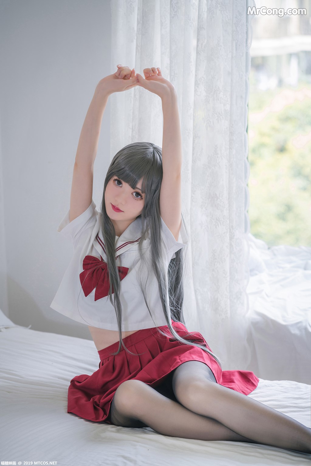 [MTCos] 喵糖映画 Vol.017: 白发魔女 (40 images)