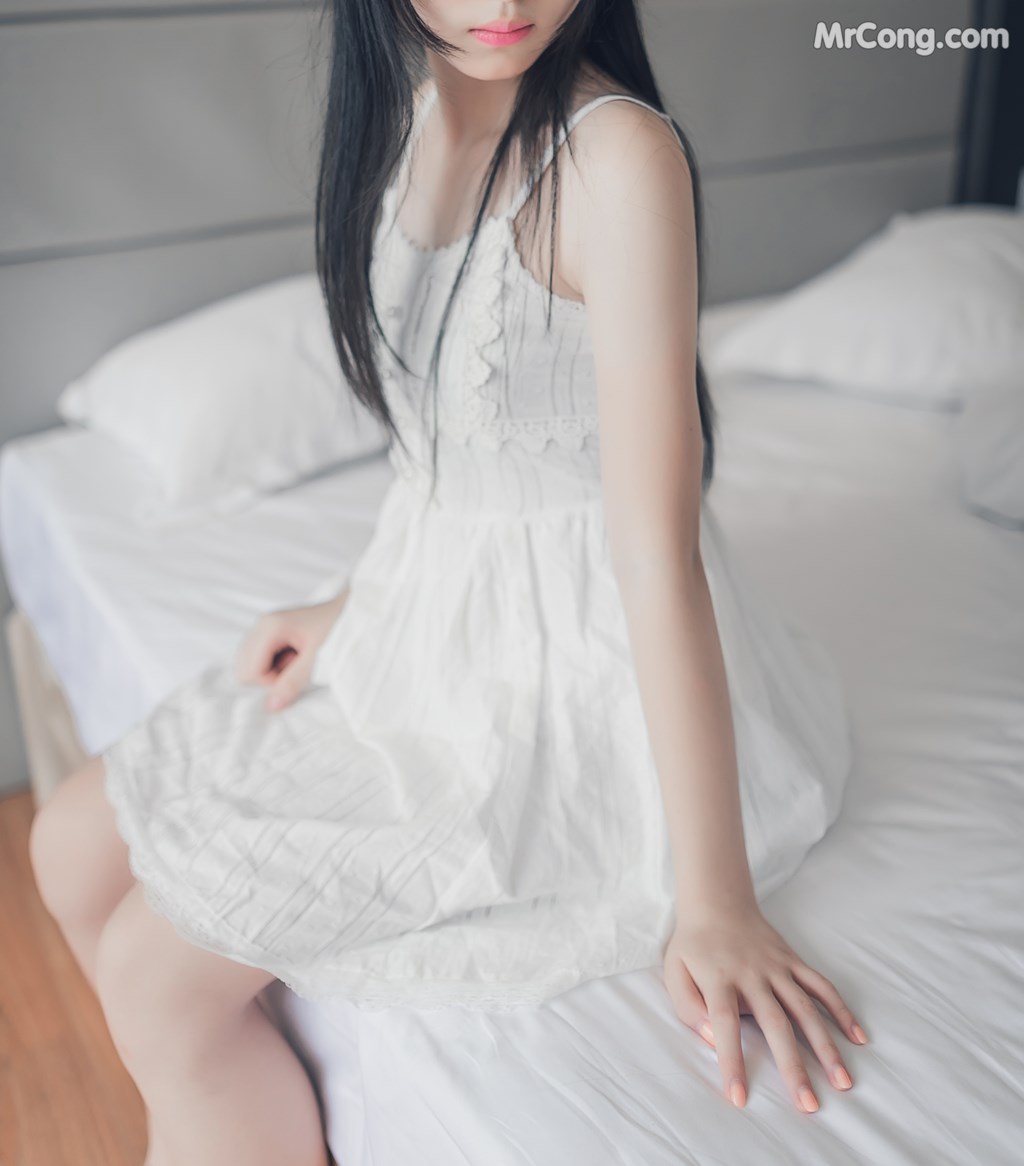 [MTCos] 喵糖映画 Vol.006: 无邪的笑容 (37 images)