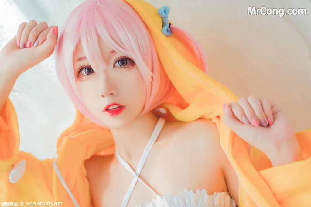 [MTCos] 喵糖映画 Vol.032: 猫君君_MaoJun 贪睡天使楙 (40 images)