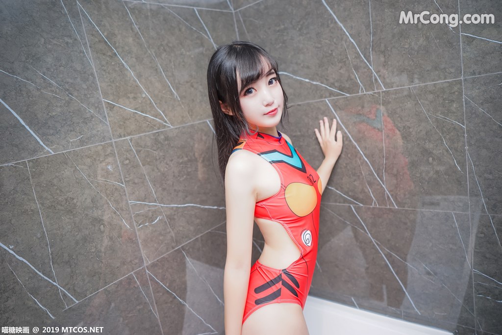 [MTCos] 喵糖映画 Vol.038: 红色系 (42 images)