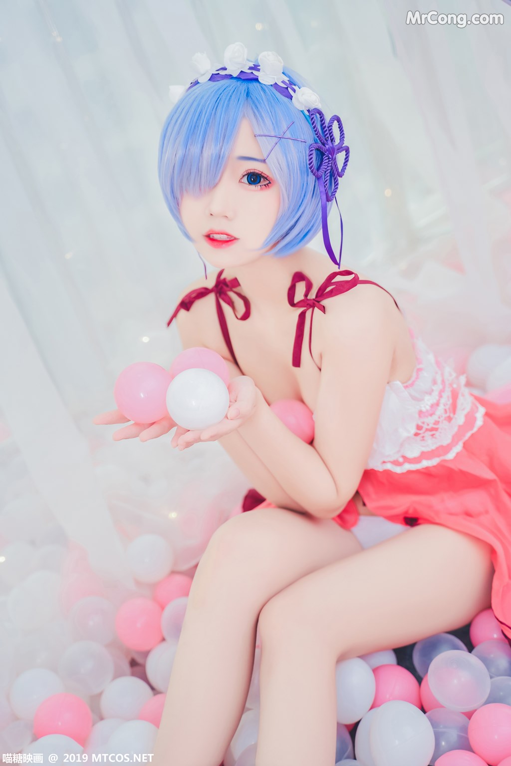 [MTCos] 喵糖映画 Vol.018: COS萌妹 (40 images)