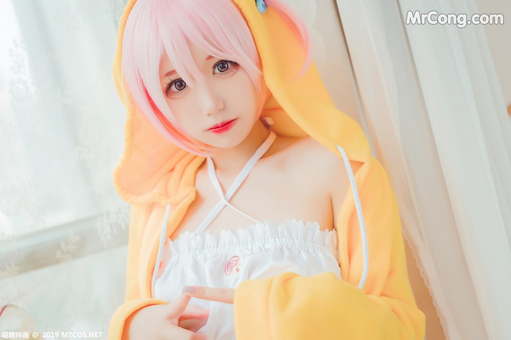 [MTCos] 喵糖映画 Vol.032: 猫君君_MaoJun 贪睡天使楙 (40 images)