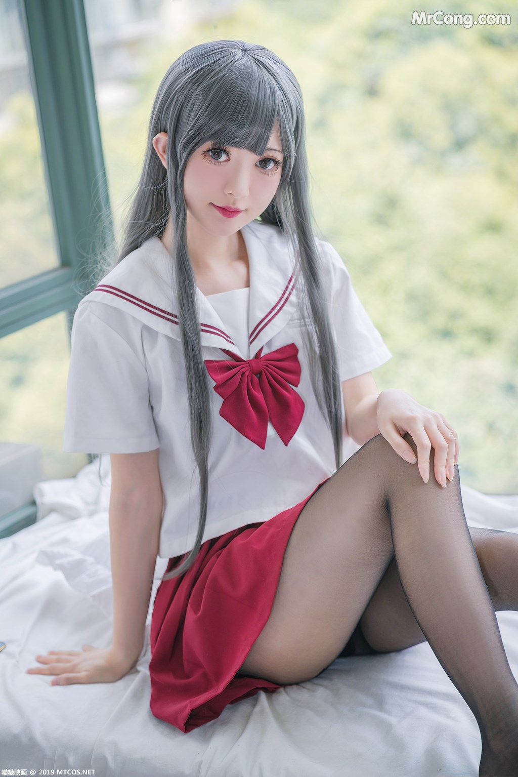 [MTCos] 喵糖映画 Vol.017: 白发魔女 (40 images)