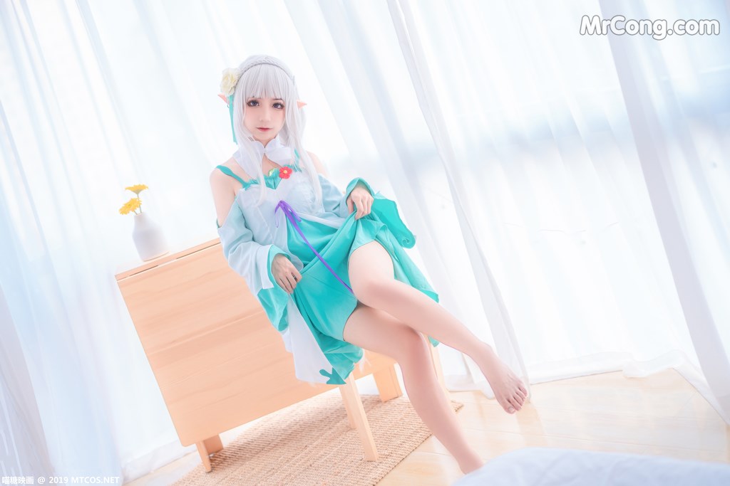 [MTCos] 喵糖映画 Vol.020: 蠢沫沫 艾米莉亚 (40 images)