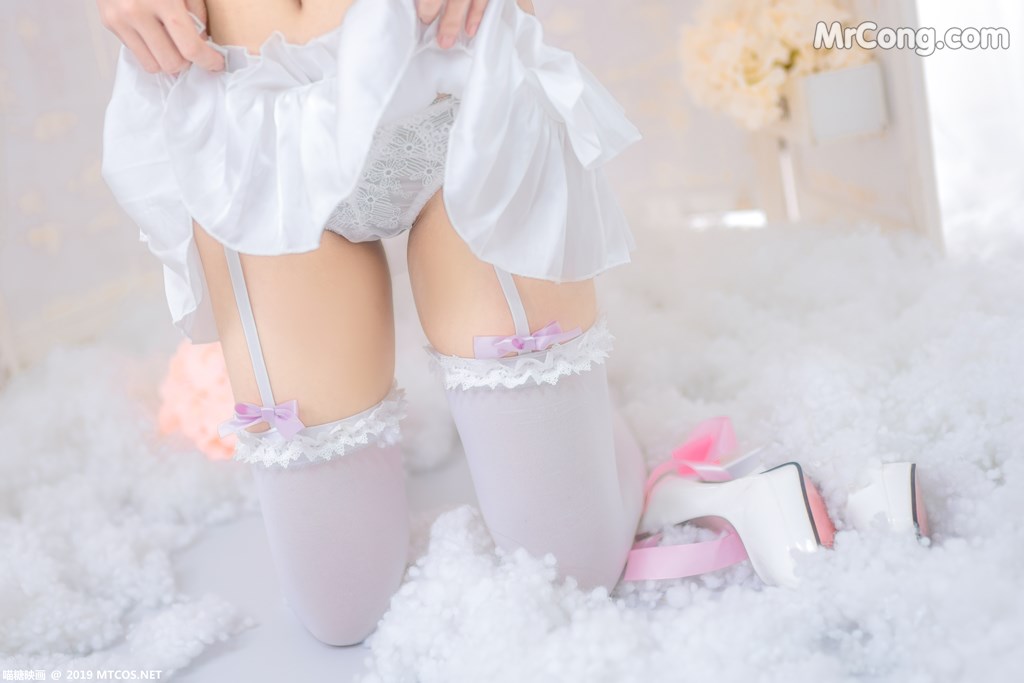 [MTCos] 喵糖映画 Vol.029: 蠢沫沫 花嫁 (43 images)