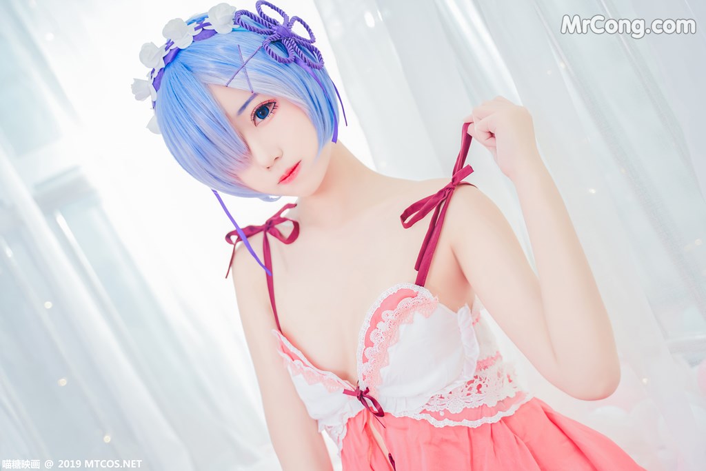 [MTCos] 喵糖映画 Vol.018: COS萌妹 (40 images)
