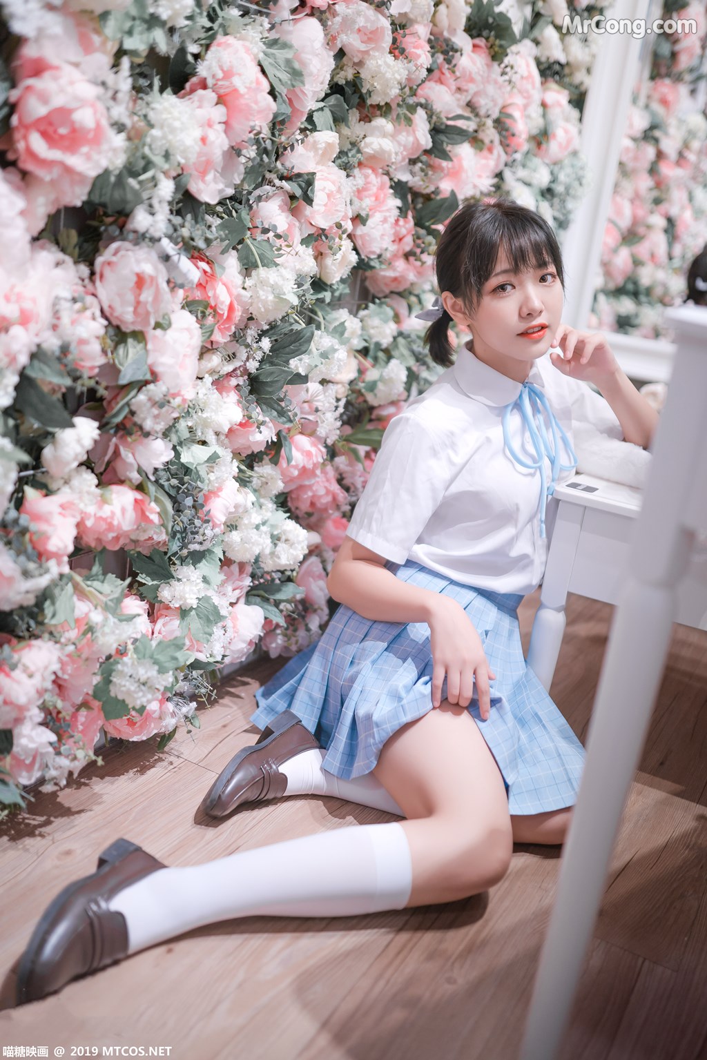 [MTCos] 喵糖映画 Vol.011: 双马尾 (41 images)
