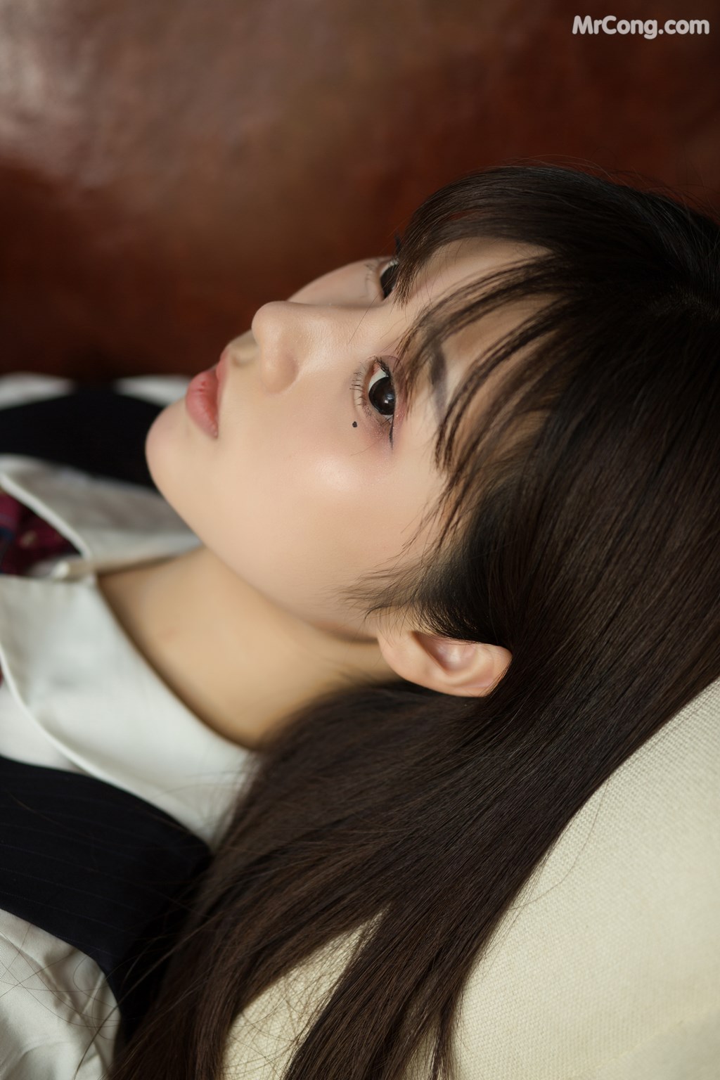 [MTCos] 喵糖映画 Vol.004: 镜酱 文静学妹 (40 images)