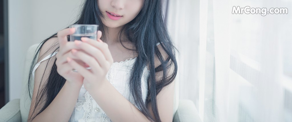 [MTCos] 喵糖映画 Vol.006: 无邪的笑容 (37 images)