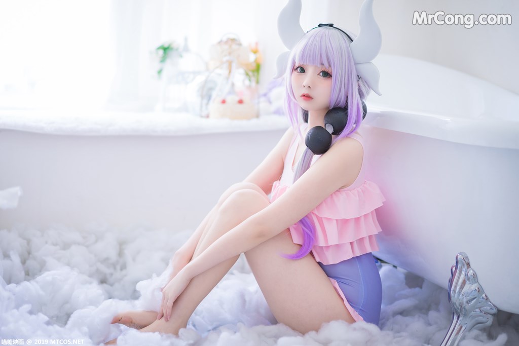 [MTCos] 喵糖映画 Vol.037: 康娜酱 (39 images)