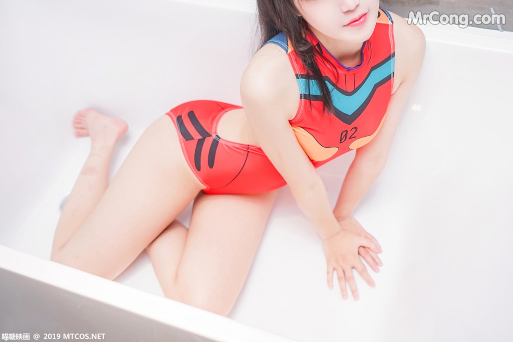 [MTCos] 喵糖映画 Vol.038: 红色系 (42 images)