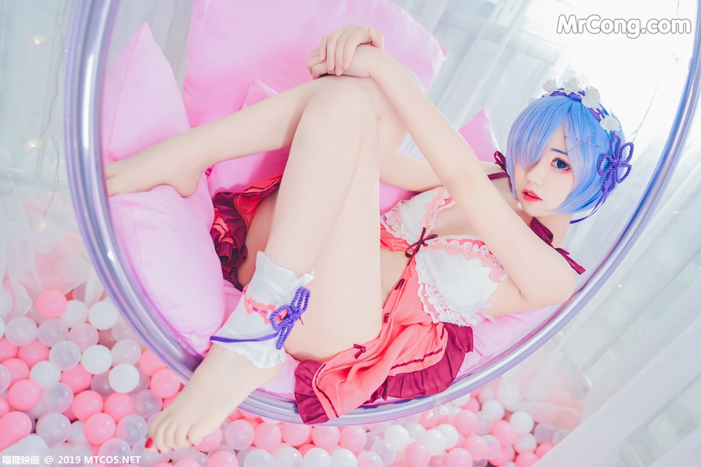 [MTCos] 喵糖映画 Vol.018: COS萌妹 (40 images)