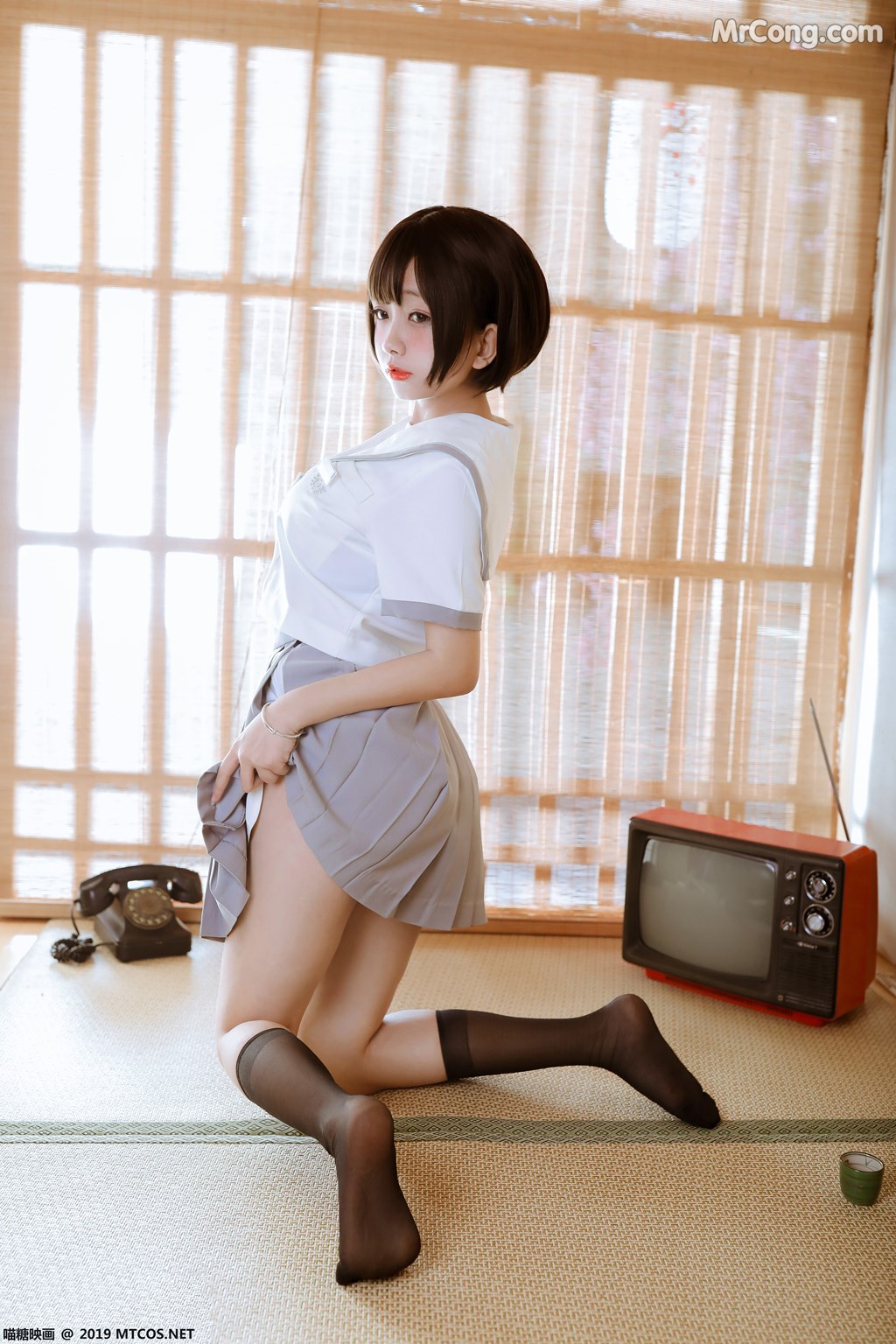 [MTCos] 喵糖映画 Vol.039: 和风少女 (40 images)