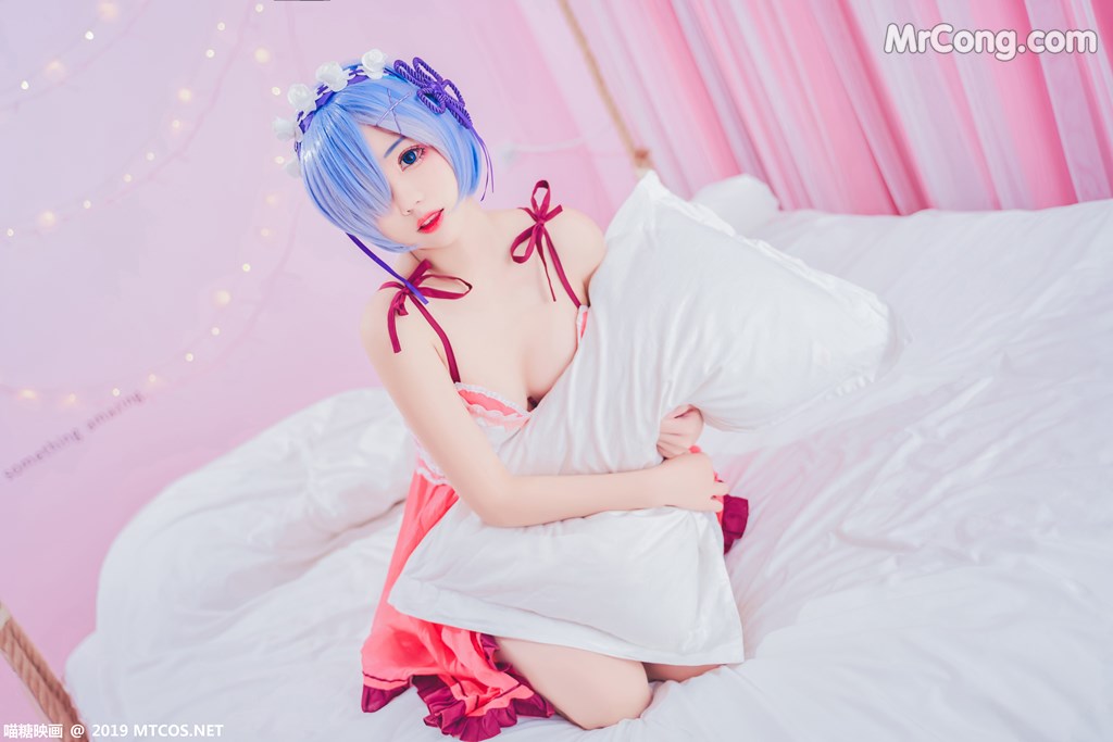 [MTCos] 喵糖映画 Vol.018: COS萌妹 (40 images)