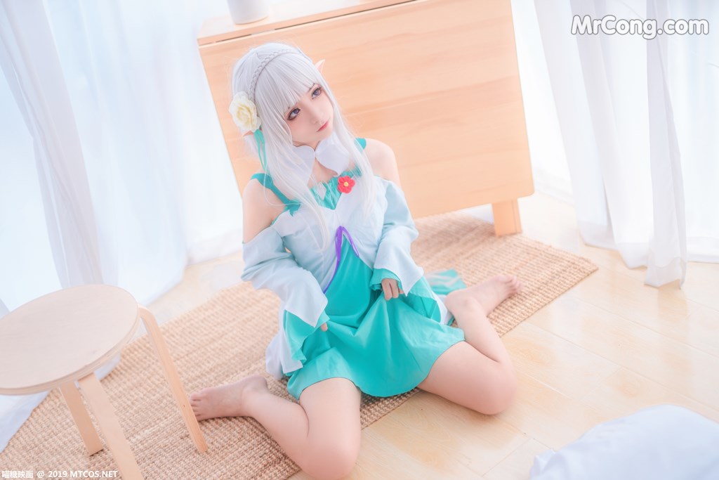 [MTCos] 喵糖映画 Vol.020: 蠢沫沫 艾米莉亚 (40 images)