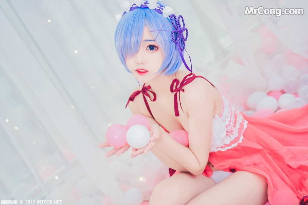 [MTCos] 喵糖映画 Vol.018: COS萌妹 (40 images)